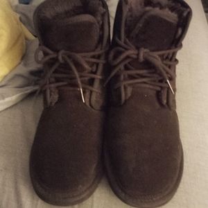 UGGs make boots
